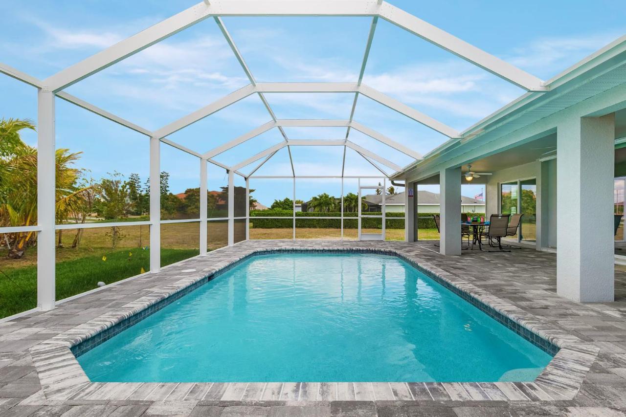 Newly Built Home With Heated Pool, Close To Many Amenities - Villa Sandle Cape Coral Exteriér fotografie